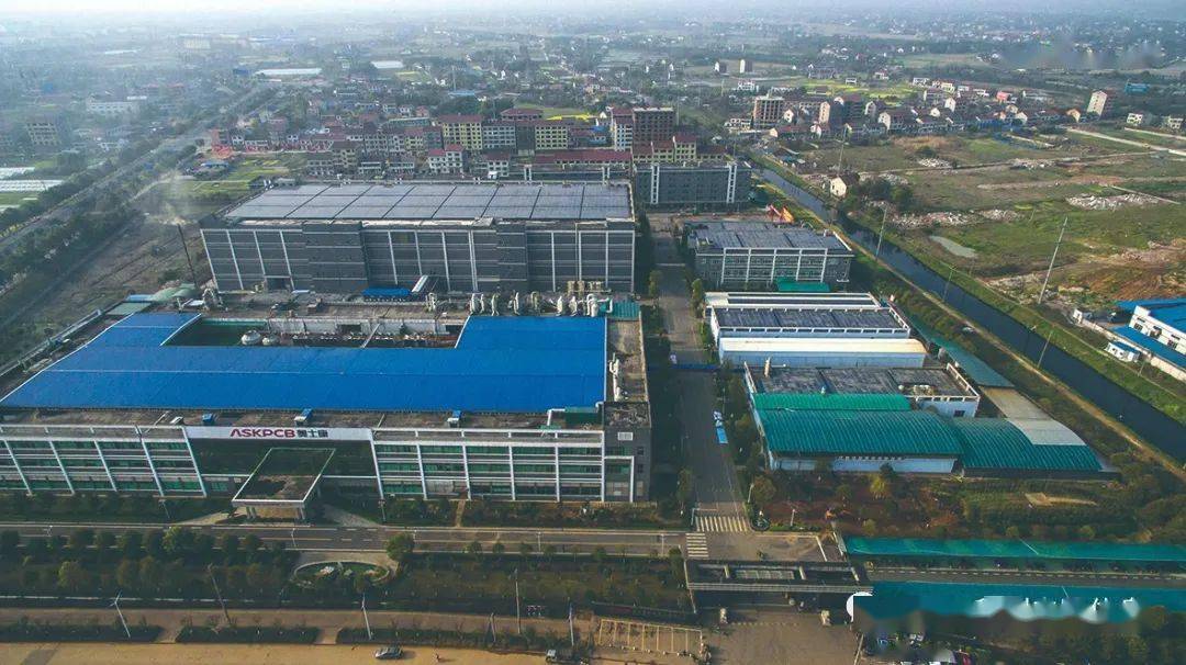 奥士康争当行业领先：押注汽车与高端服务器PCB产品 国内与国际并重扩展