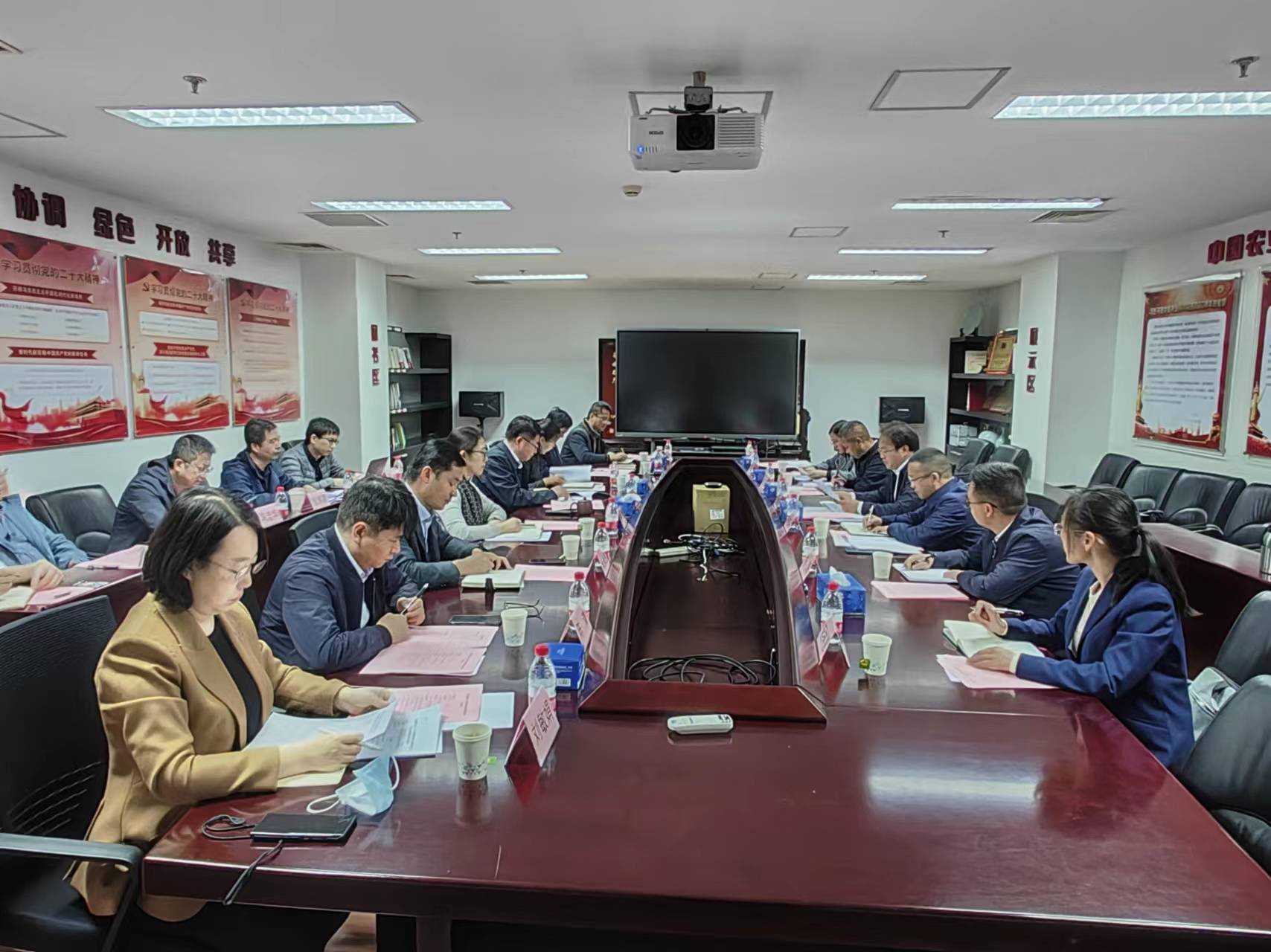 中国机械联副会长叶定达赴广西参加2025中国产业转移发展对接活动