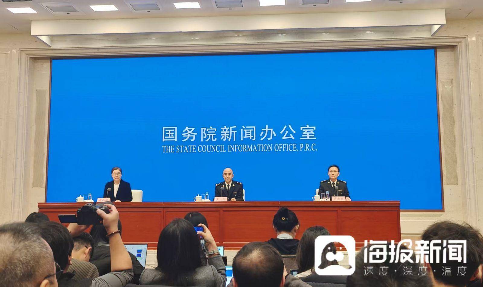 海关总署副署长王军会见加拿大食品检验署署长科查尔